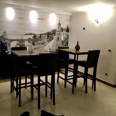 The Royals Experience Couette-café