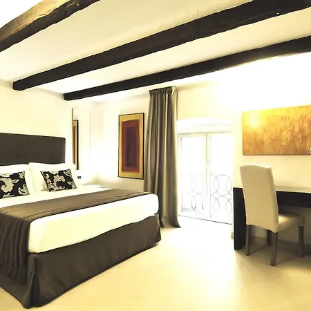 The Royals Experience