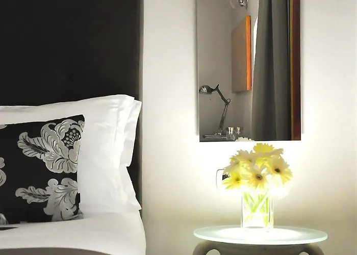 The Royals Experience 2*