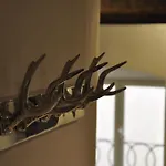 B&B The Royals Experience