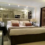 The Royals Experience 2*