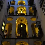 The Royals Experience B&B 2*