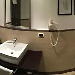 The Royals Experience 나폴리