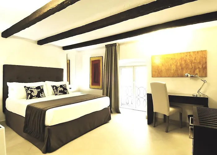 The Royals Experience 나폴리