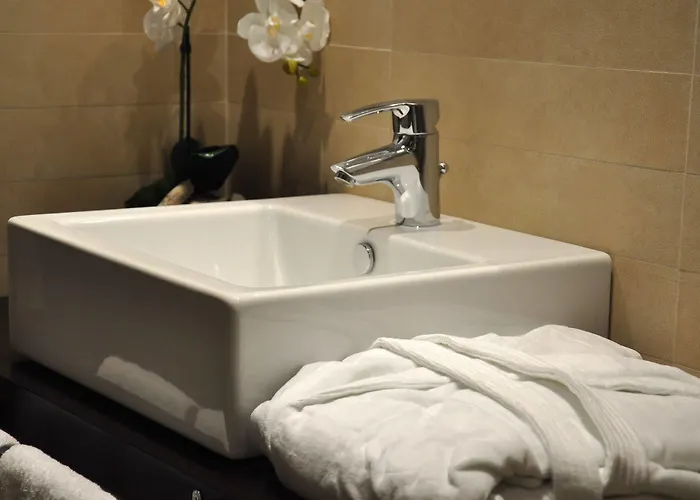 The Royals Experience B&B 나폴리